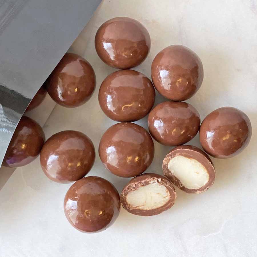 Chocolate Macadamias